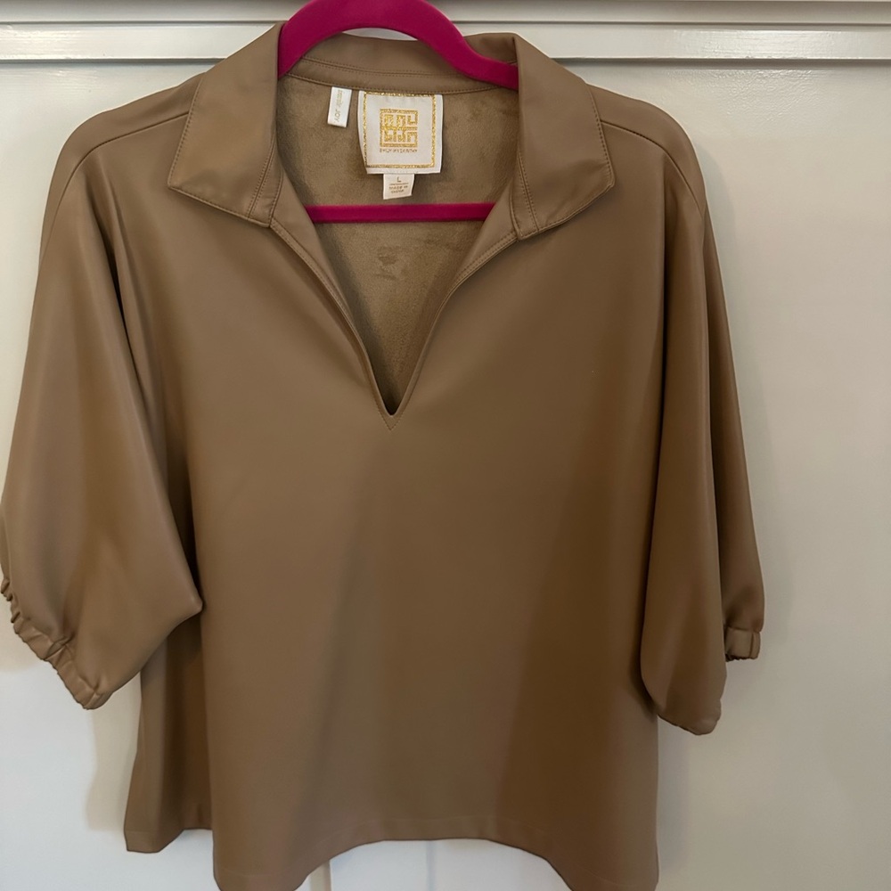 Emily McCarthy vegan faux leather poppy top camel brown tan Large L boutique EUC